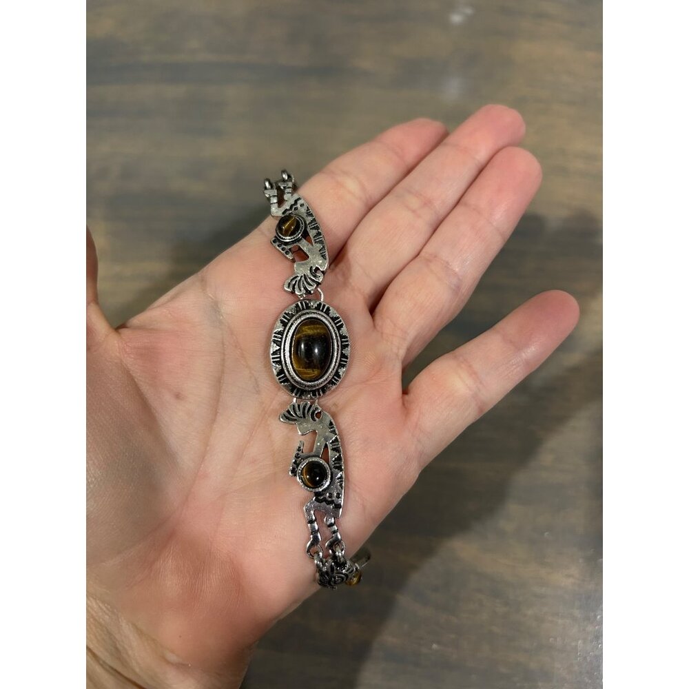 Silvertone Tigers Eye Kokopelli Bracelet 7"
